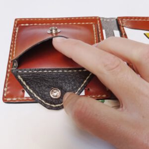 CARTERA CON MONEDERO LISA MARRON